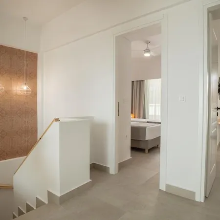 Sfakia Seaside Luxury *